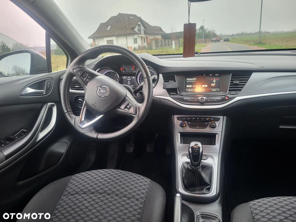 Opel Astra 1.5 D Start/Stop Business Edition - 11