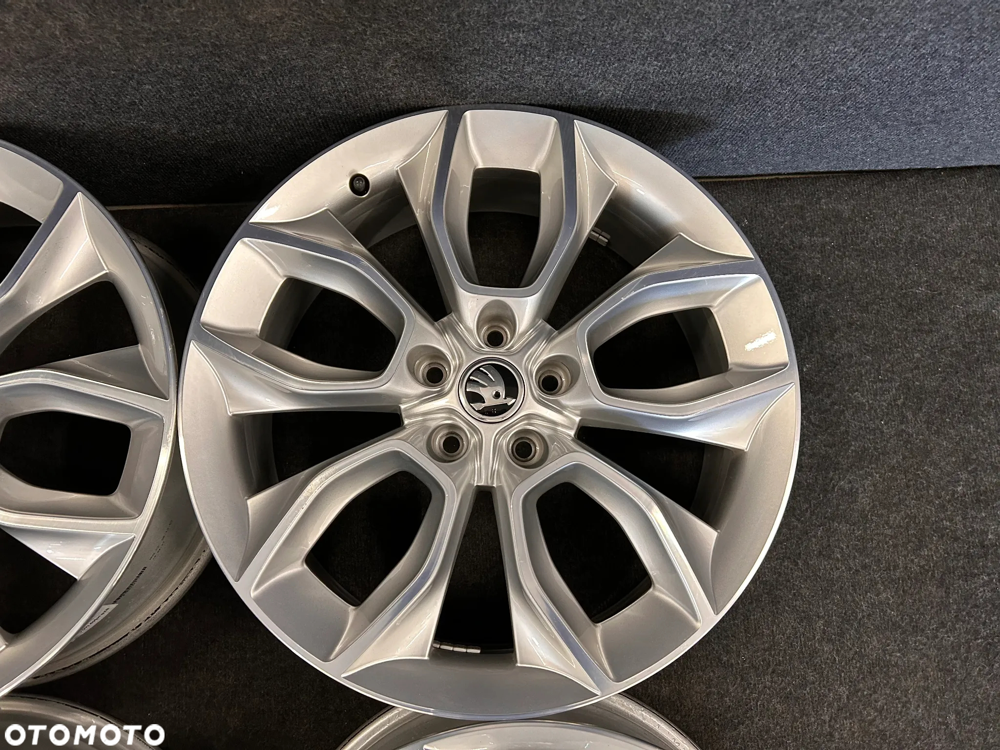 Alufelgi SKODA Kodiaq, Karoq, Superb III, Octavia III 19 cali 5x112 4szt. ładne! - 12
