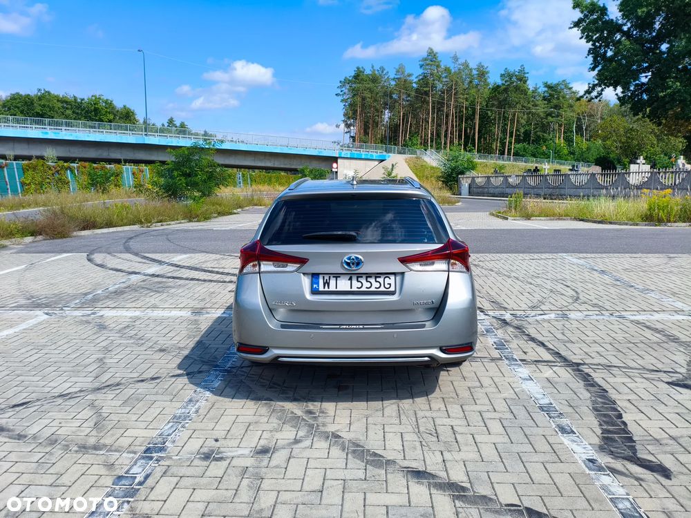 Toyota Auris Hybrid 135 Prestige - 7