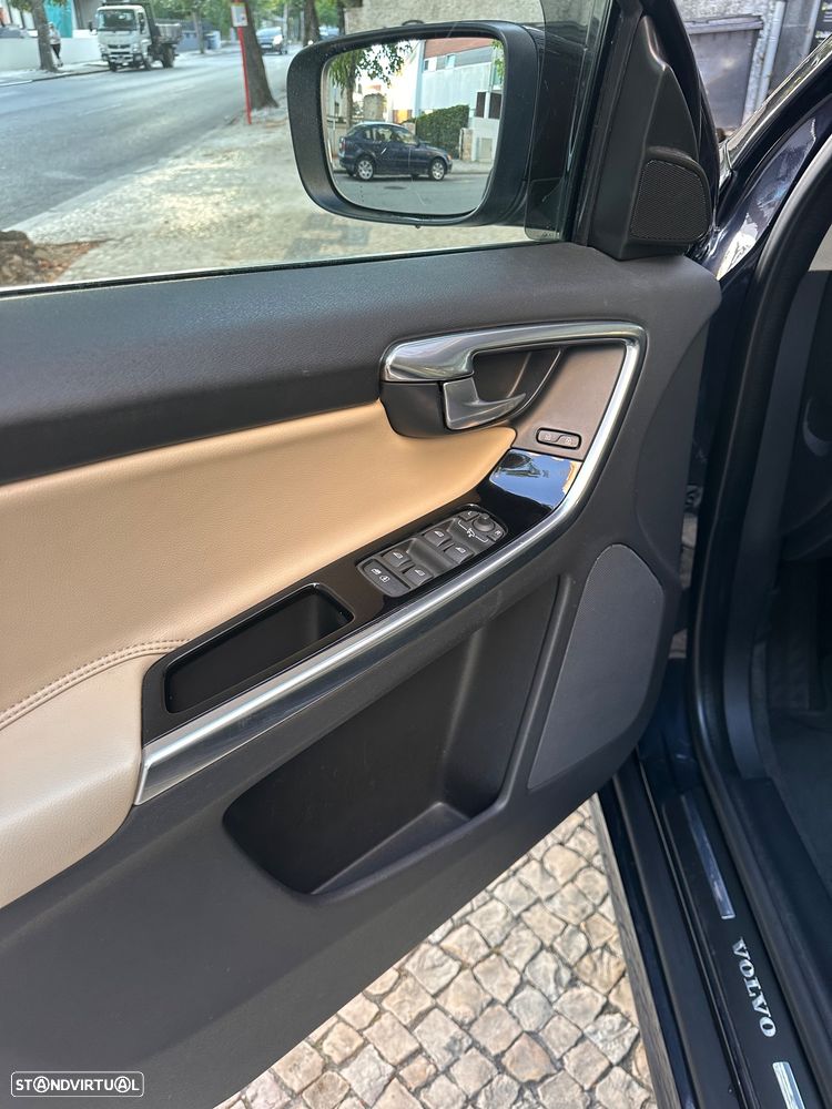 Volvo XC 60 2.0 D3 Dynamic Edition Geartronic - 13