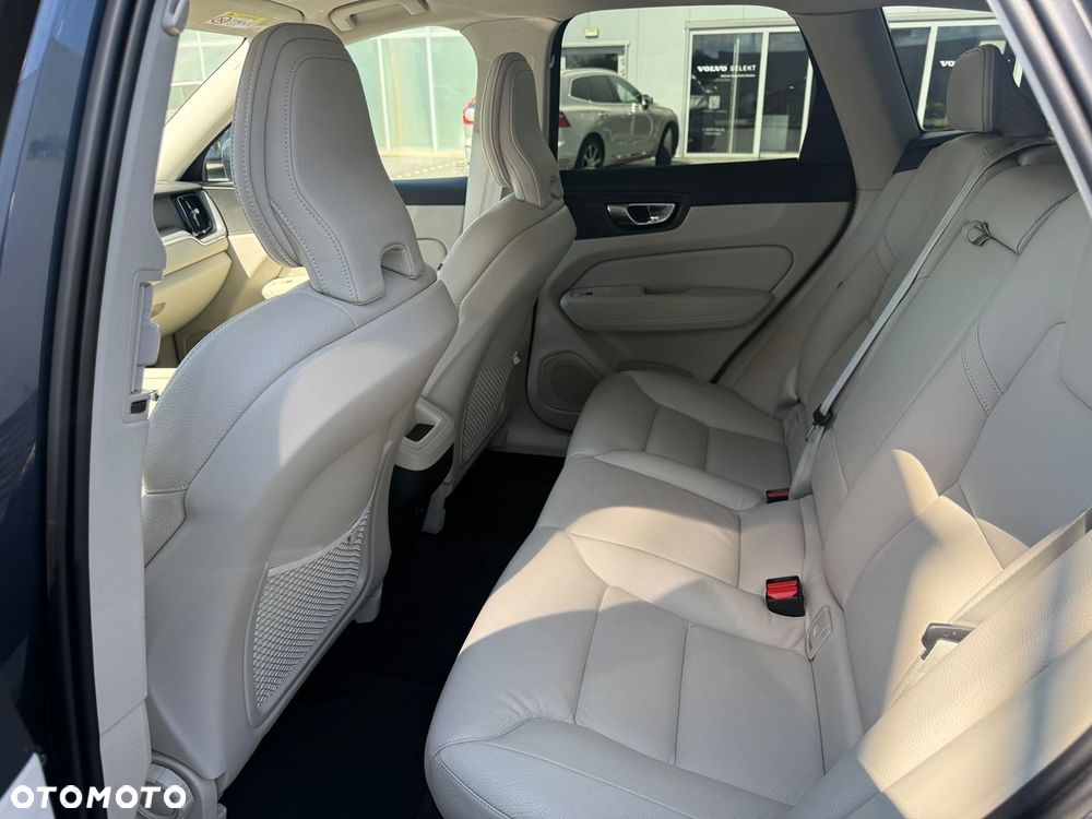 Volvo XC 60 - 15