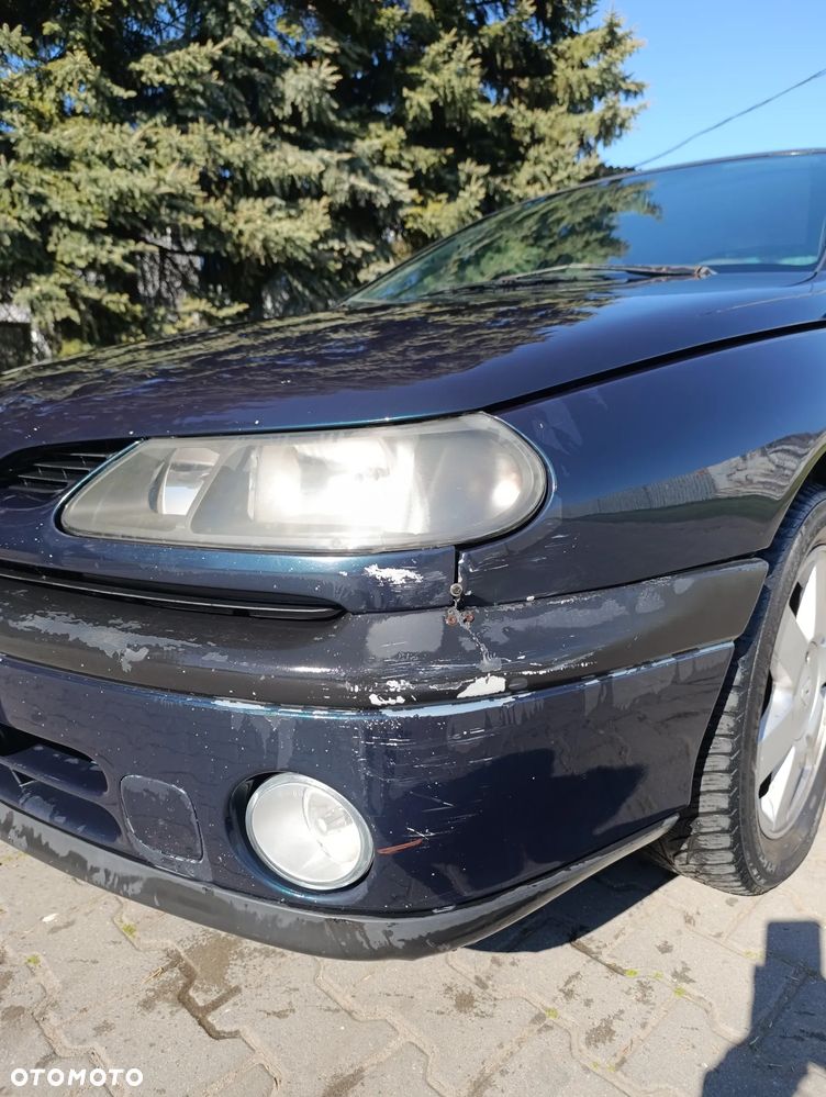 Renault Laguna - 3