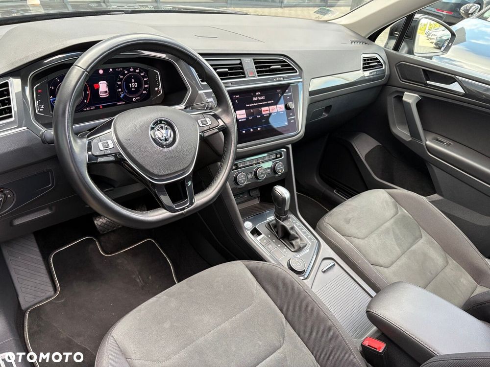Volkswagen Tiguan - 11