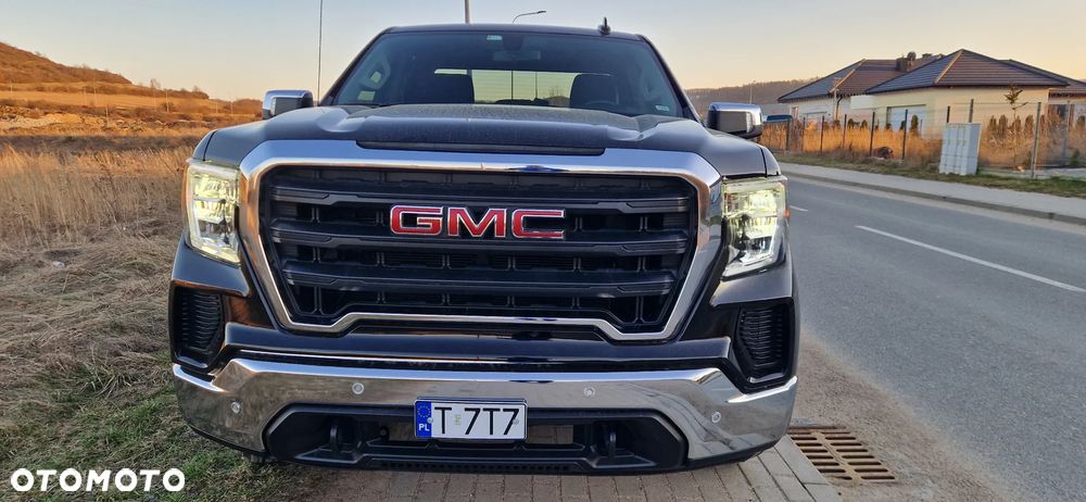 GMC Sierra - 5