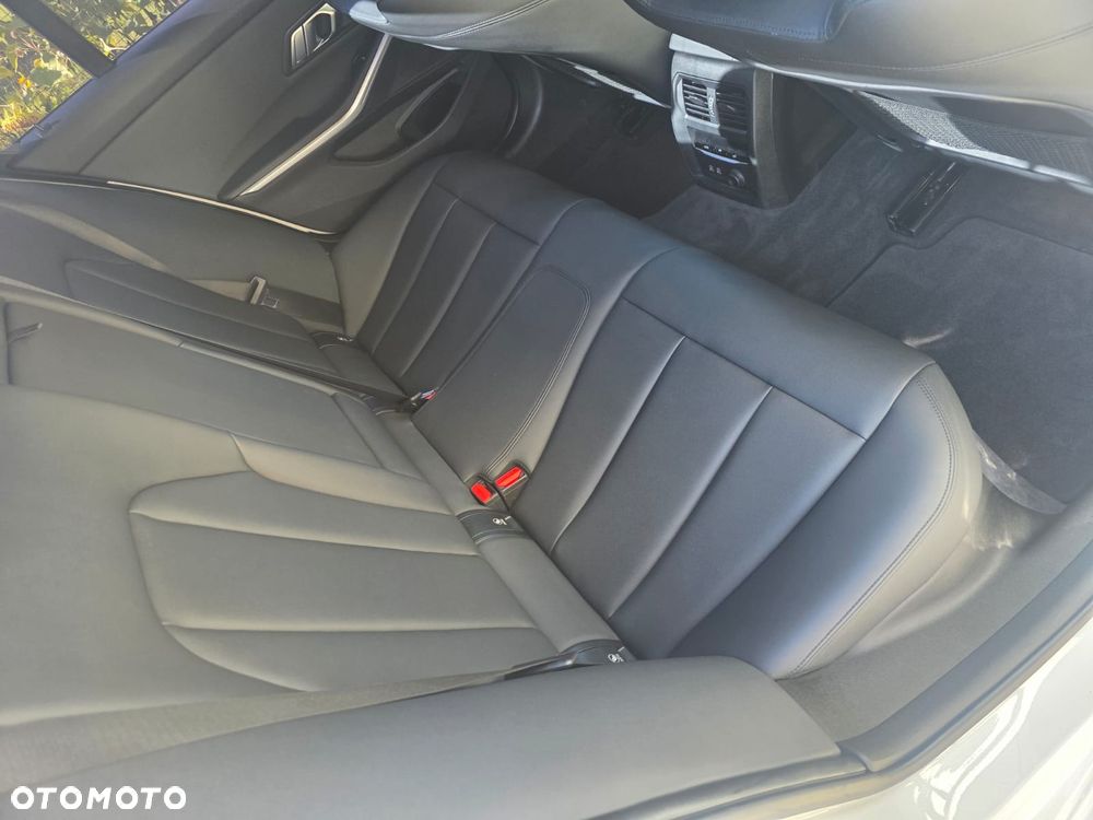 BMW Seria 3 - 8