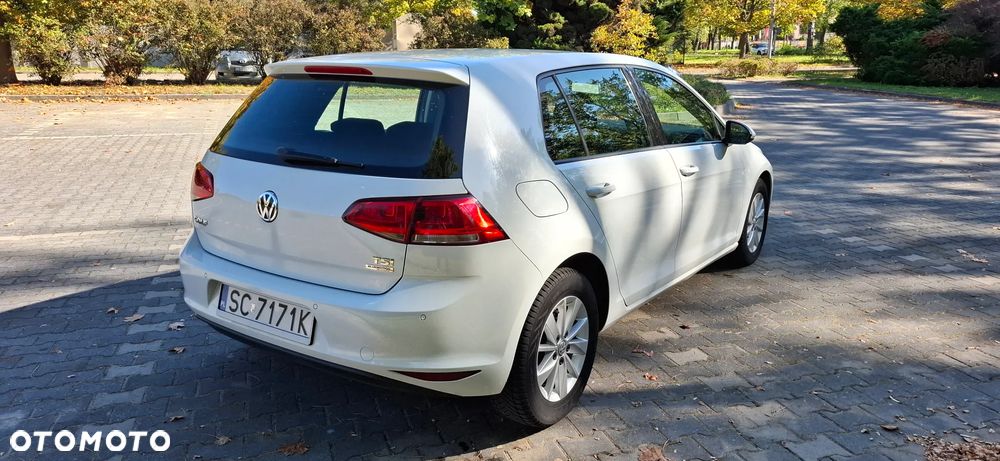 Volkswagen Golf - 4