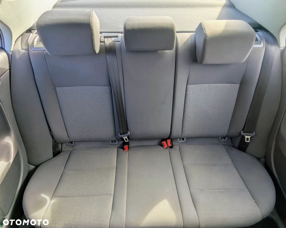 VW Jetta 2007 LD7X 1.9 77kw BXE na części - 8