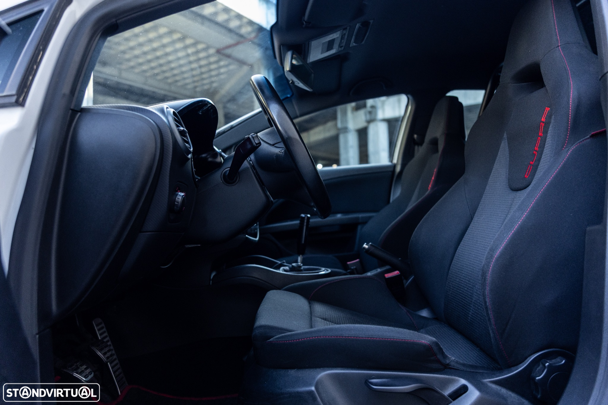 SEAT Leon 2.0 TSI Cupra - 25