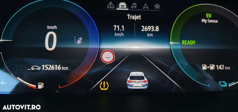 Renault Megane E-TECH 160 BUSINESS EDITION - 10