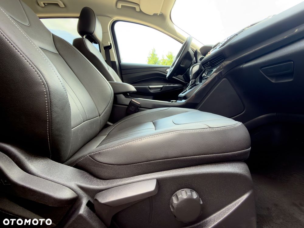 Ford Kuga 2.0 TDCi 4x4 Individual - 20
