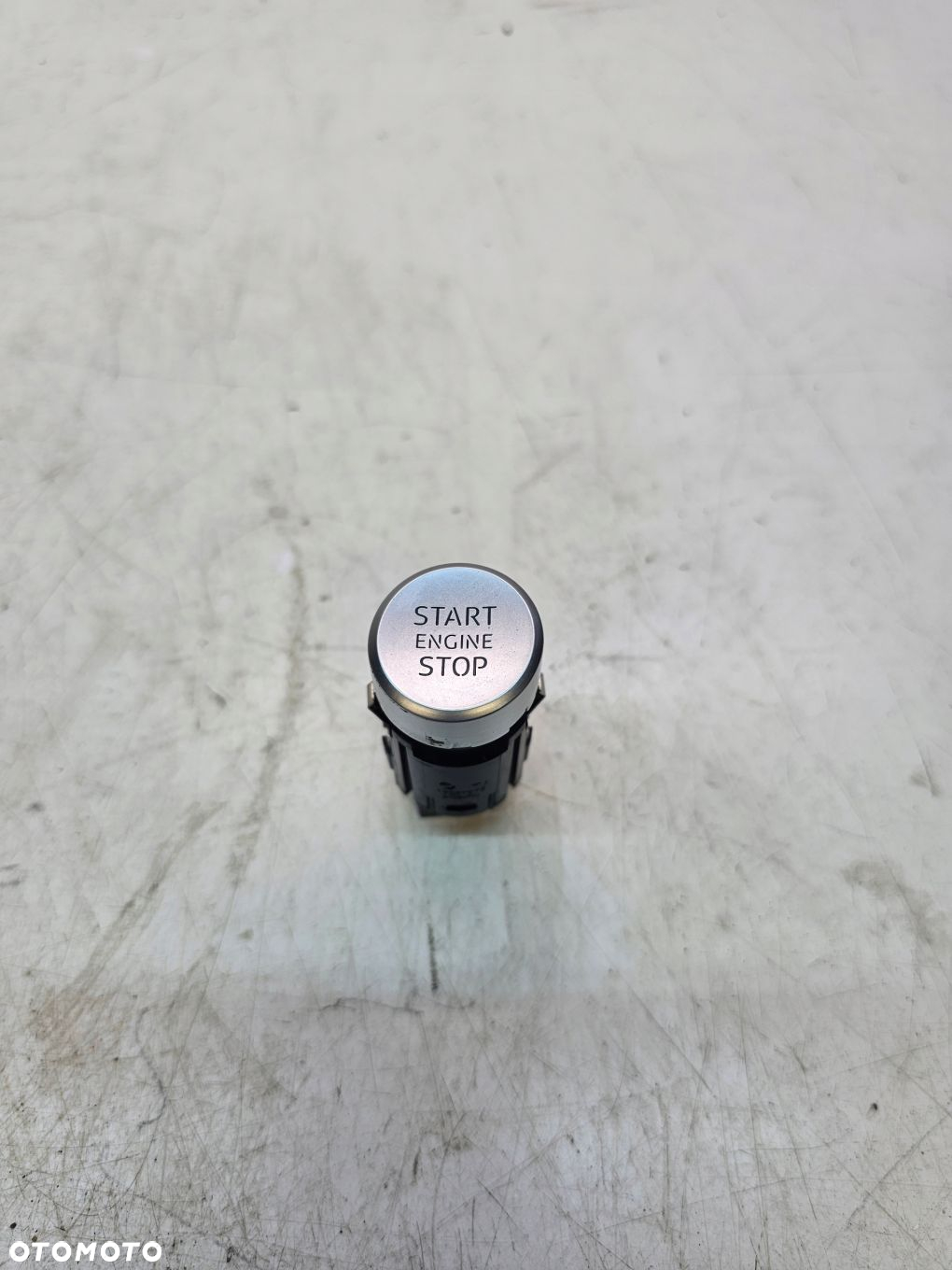 PRZEŁĄCZNIK START STOP AUDI A4 B9 A5 8W1905217B - 2