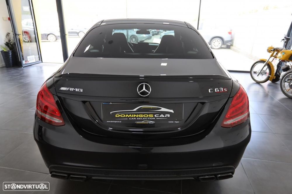 Mercedes-Benz C 63 AMG S - 7