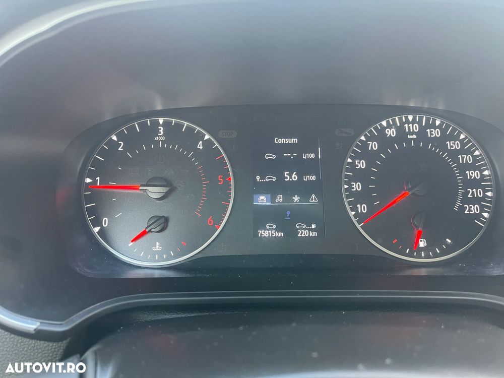 Renault Megane BLUE dCi 115 Techno - 17