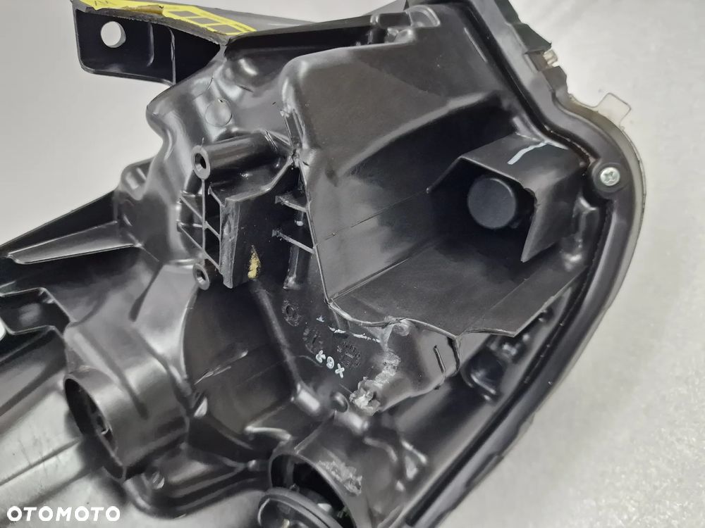 NISSAN MICRA K16 16- LEWA ZWYKŁA LAMPA PRZEDNIA PRZÓD LED , NR KOITO 100-18730 / 100-18728 , NR AUKCJI LA197 - 25