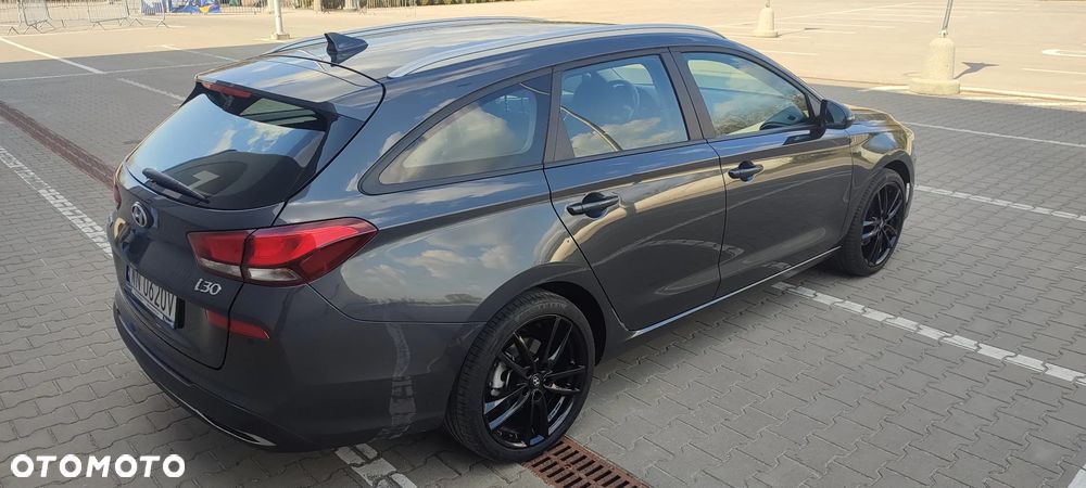 Hyundai i30 1.0 T-GDI Smart - 12