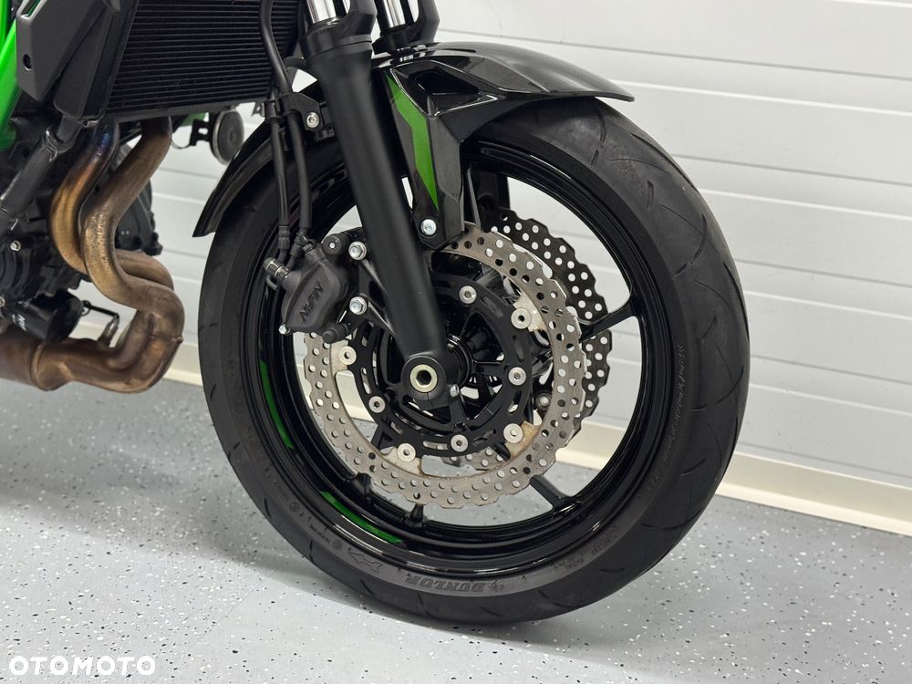 Kawasaki Z - 11