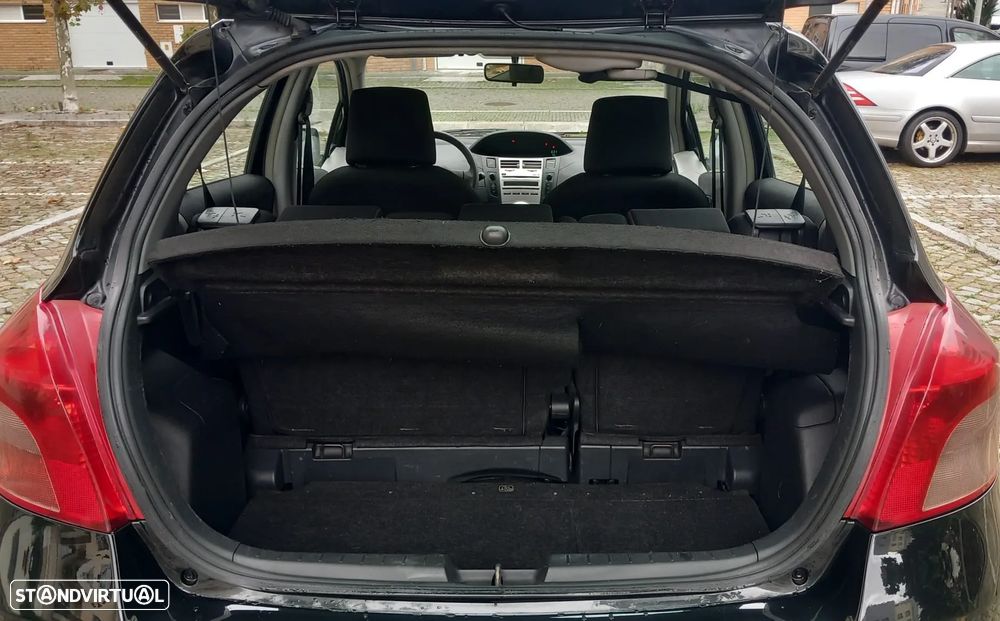 Toyota Yaris 1.4 D-4D Comfort+AC - 10