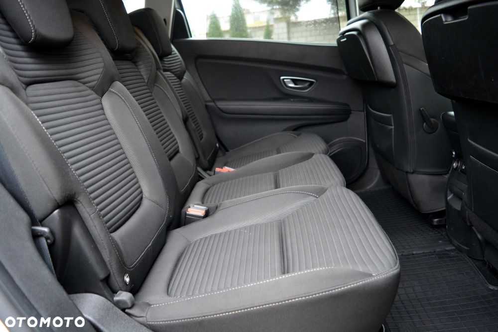 Renault Grand Scenic - 20