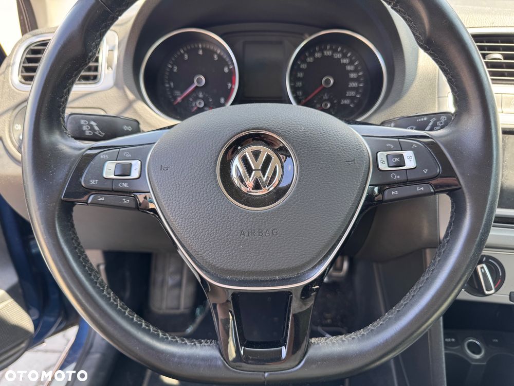 Volkswagen Polo 1.2 TSI Blue Motion Technology Allstar - 17