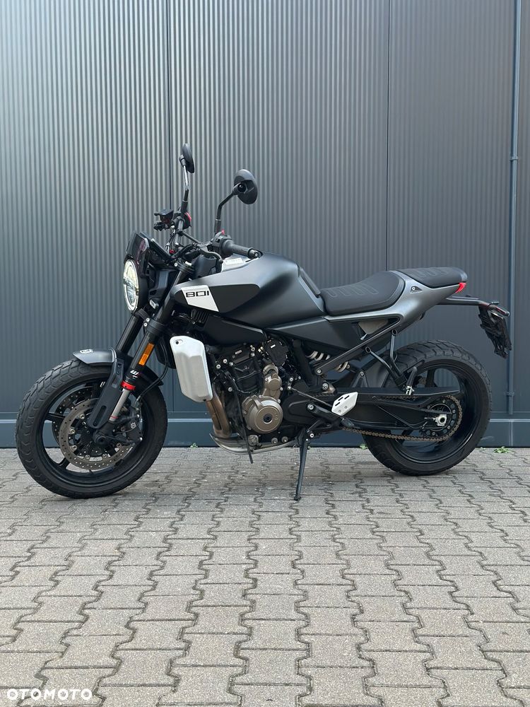 Husqvarna Svartpilen - 5