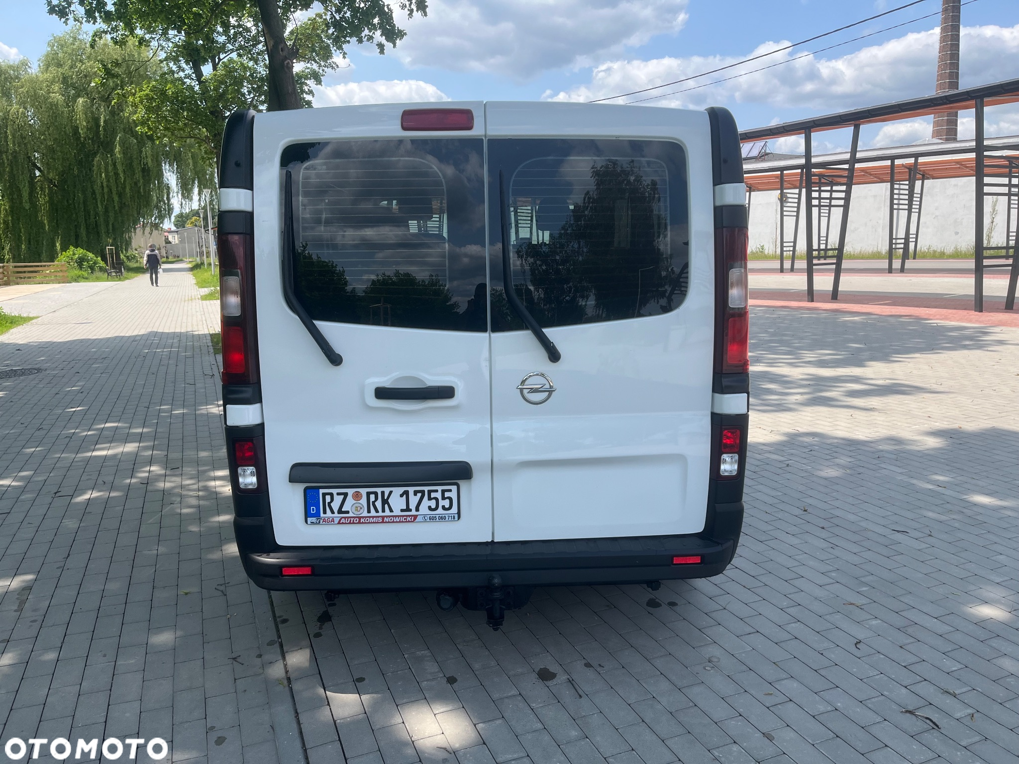 Opel Vivaro - 4