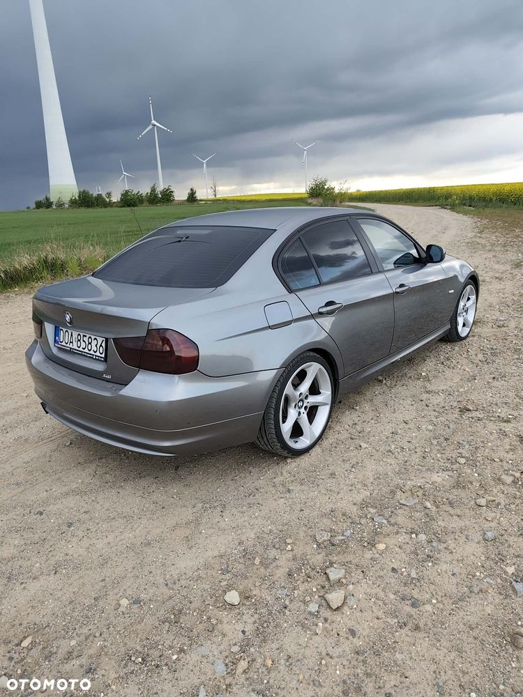 BMW Seria 3 318d - 10