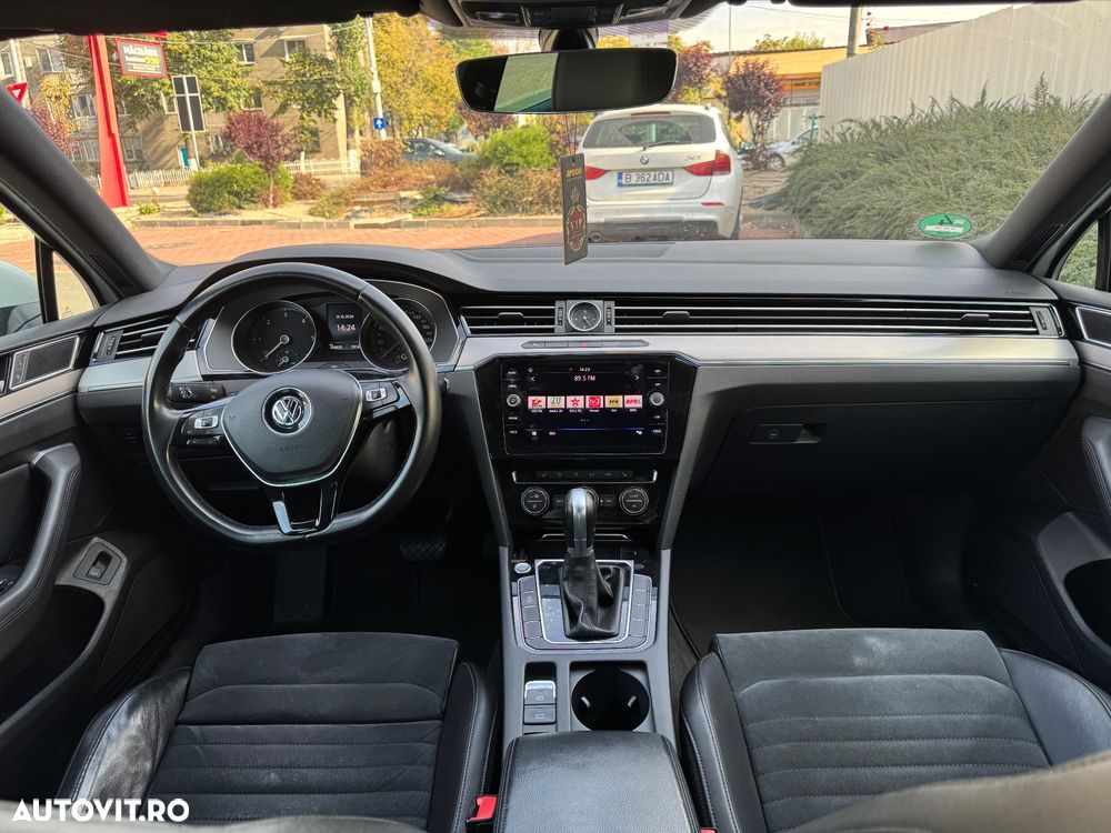 Volkswagen Passat 2.0 TDI DSG R Executive - 9