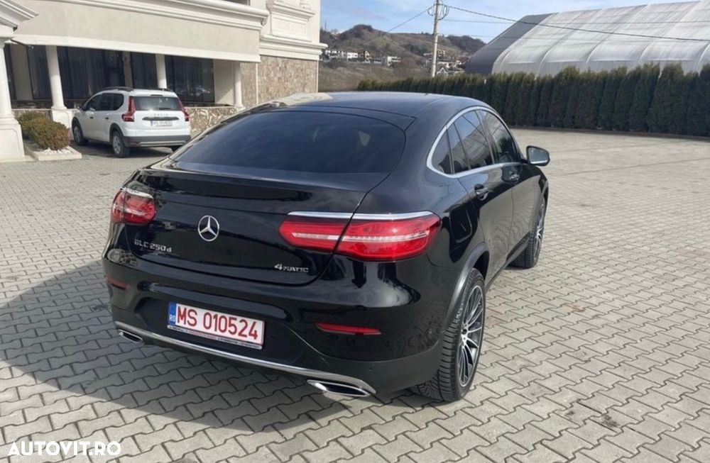Mercedes-Benz GLC Coupe 250 d 4Matic 9G-TRONIC - 18