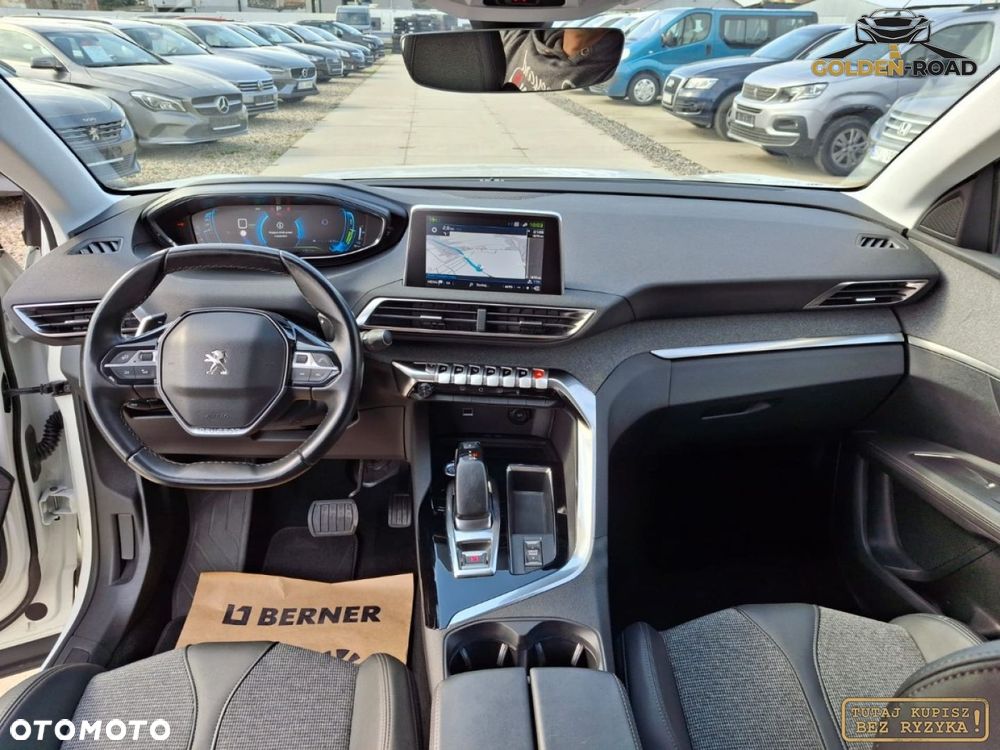 Peugeot 3008 - 12