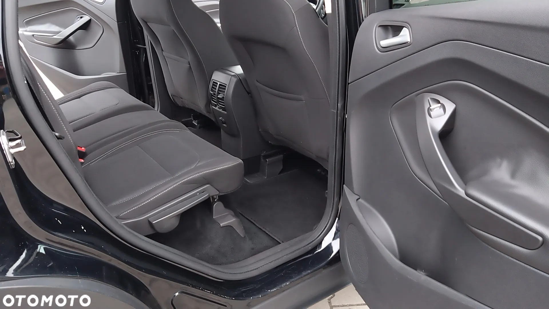 Ford Kuga 1.5 EcoBoost FWD Edition ASS - 12