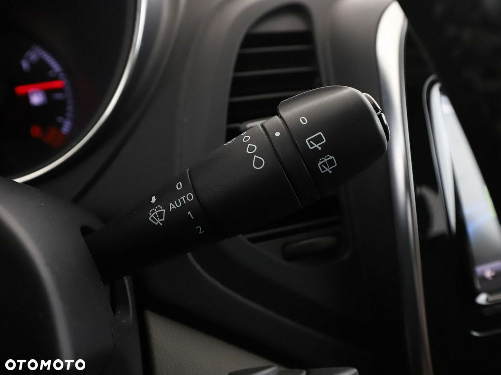 Renault Captur ENERGY TCe 120 EDC Crossborder - 32