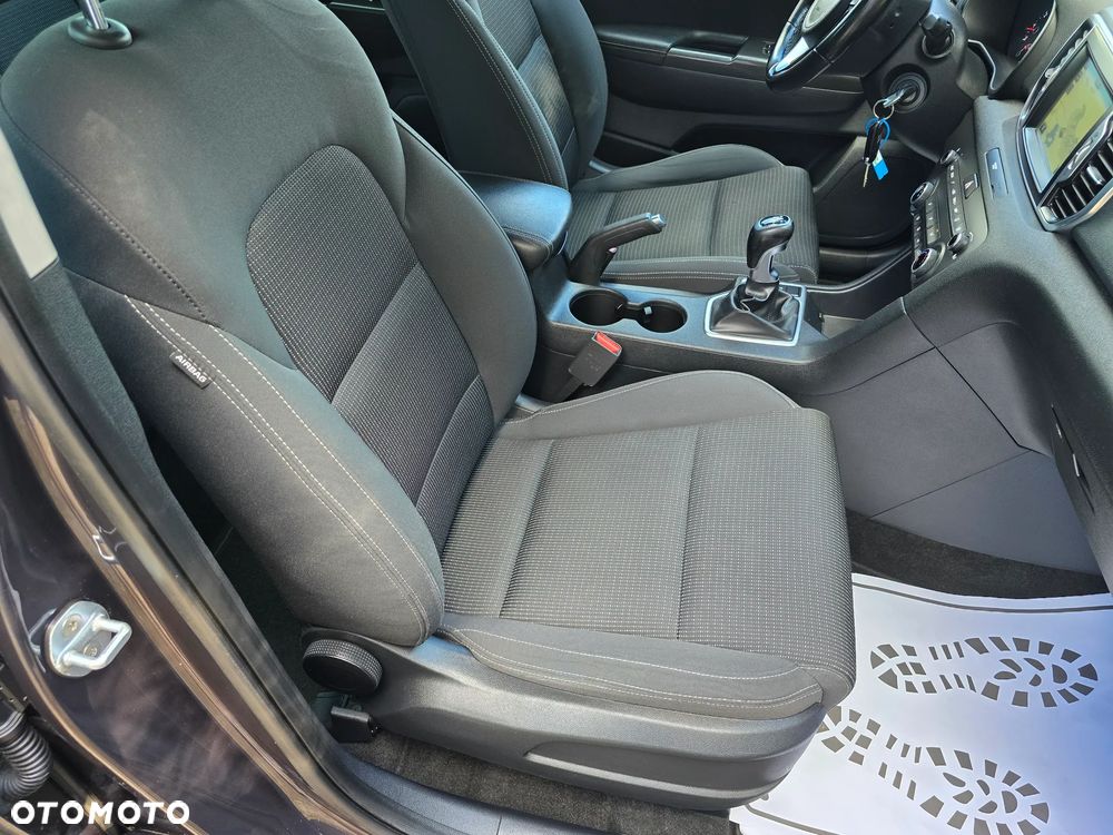 Kia Sportage 1.6 GDI L 2WD - 19