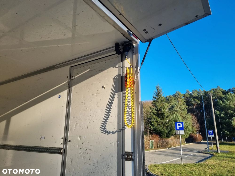 Volkswagen Crafter - 22