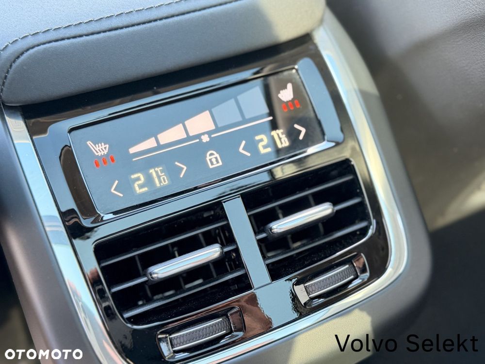 Volvo XC 60 - 32