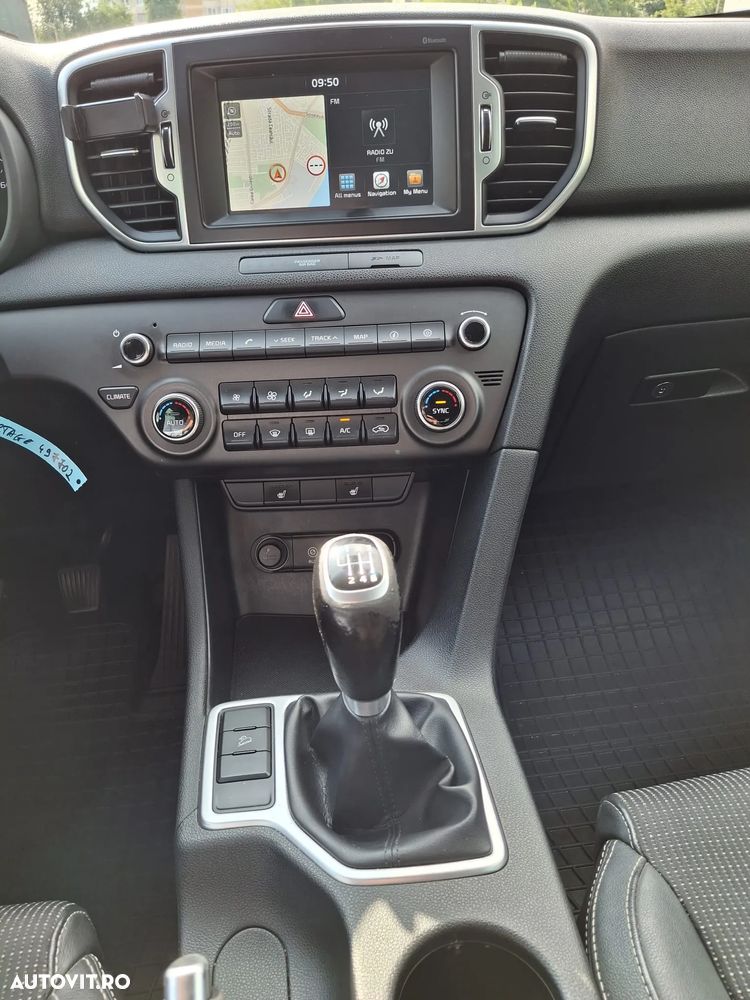Kia Sportage 1.6 GDI 6MT 4x2 Style - 19