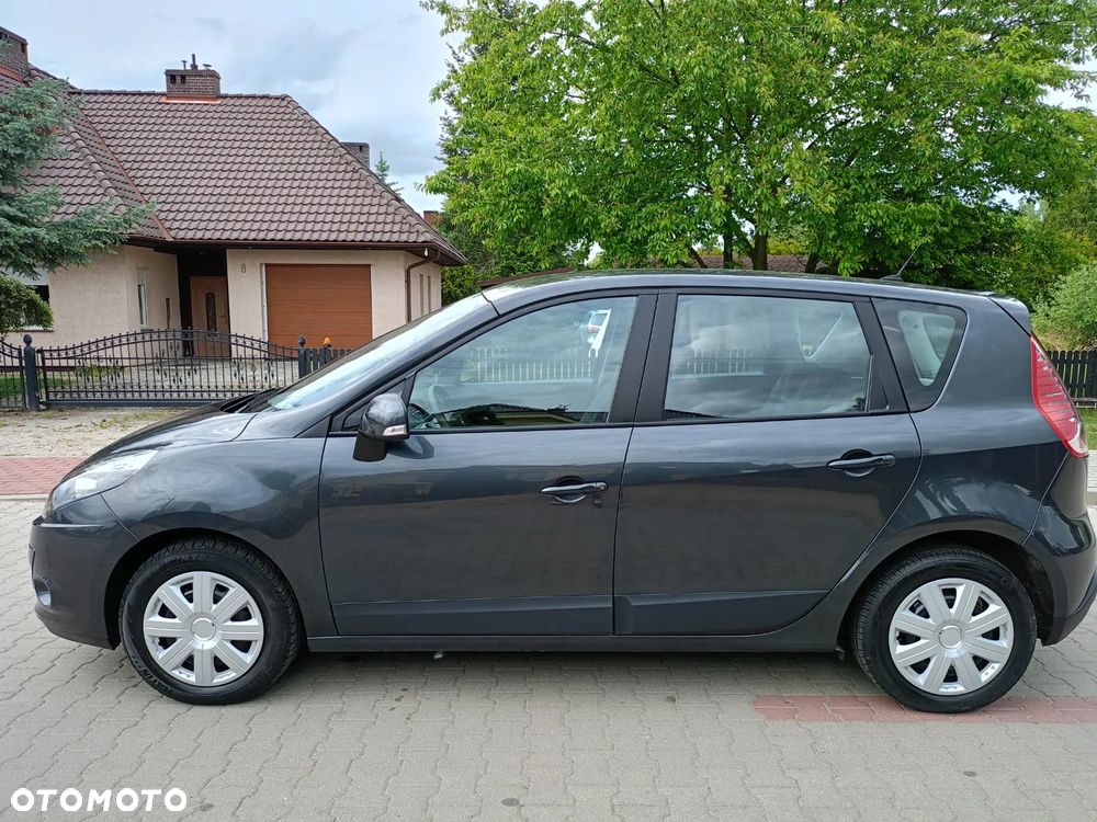 Renault Scenic - 4