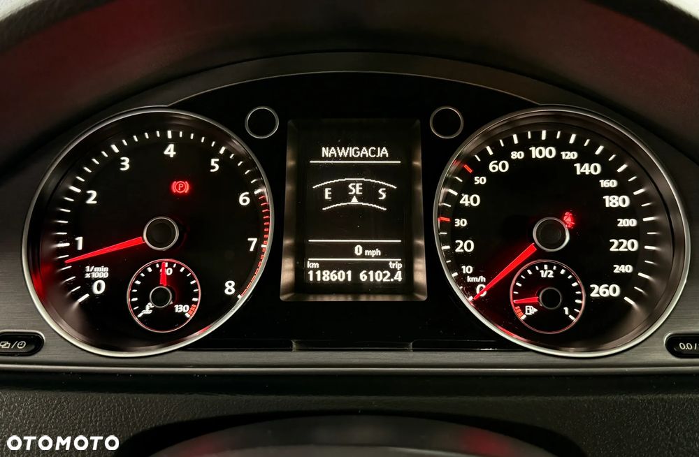 Volkswagen Passat 1.4 TSI Comfortline - 13