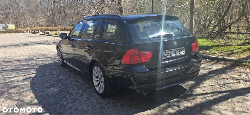 BMW Seria 3 318i - 5