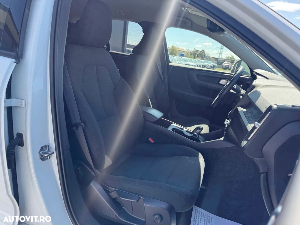 Volvo XC 40 - 11