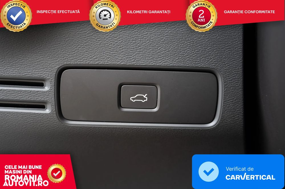 Volvo XC 40 Recharge Twin Motor AWD Plus - 10