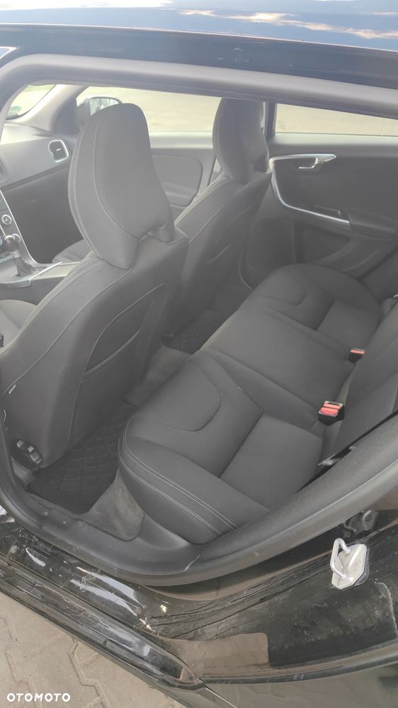 Volvo V60 - 9