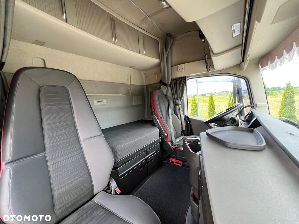 Volvo FH 500 / 6X4 / RETARDER / GLOBETROTTER XL / PEŁEN SERWIS / TOP - 23
