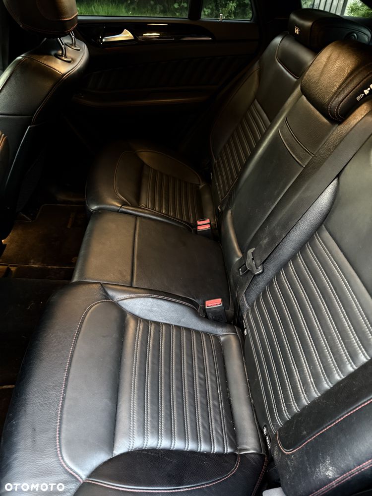 Mercedes-Benz GLE - 22