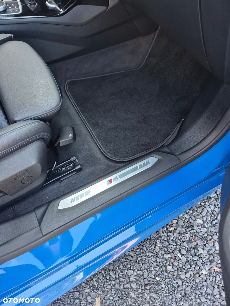 BMW Seria 2 220i Edition Colorvision - 22