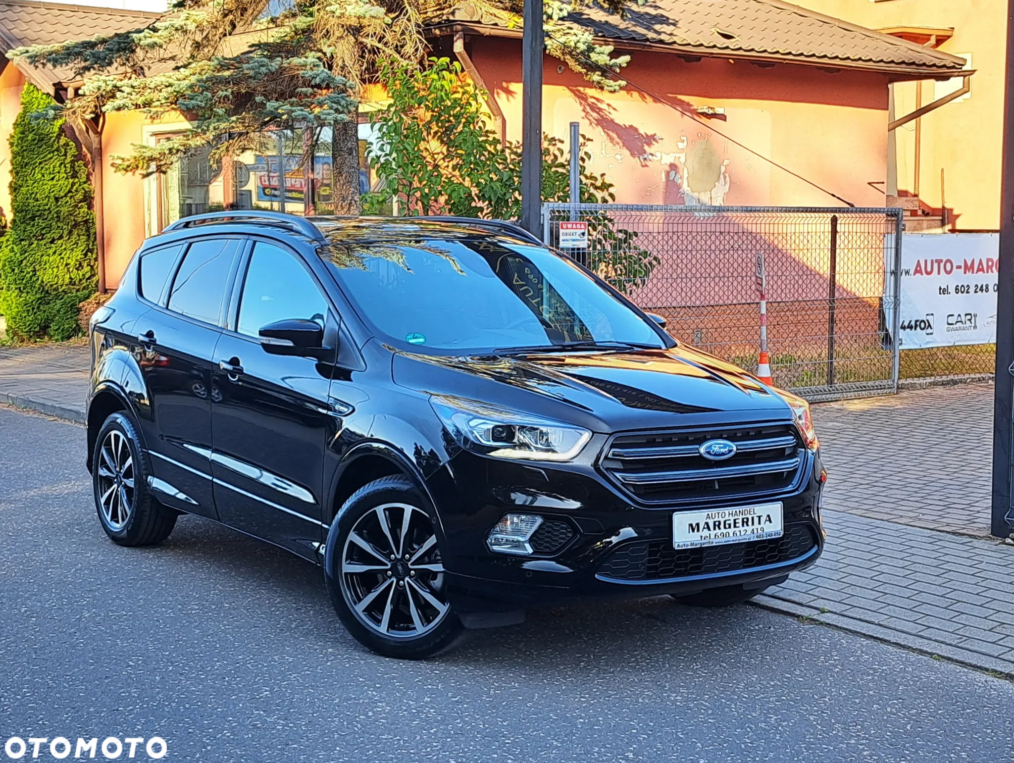 Ford Kuga 1.5 EcoBoost 2x4 ST-Line - 7