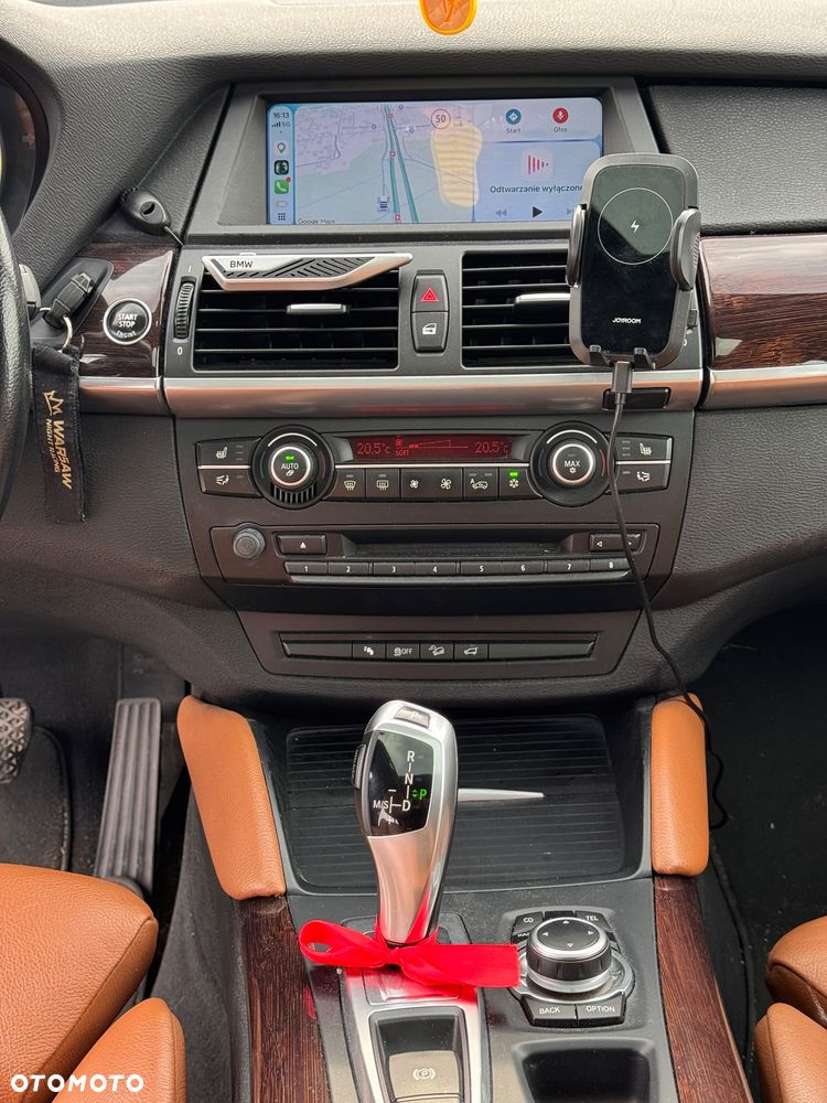 BMW X6 - 22