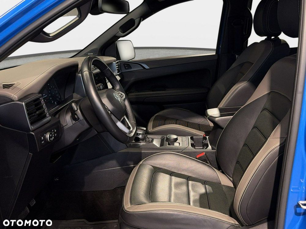 Volkswagen Amarok - 13