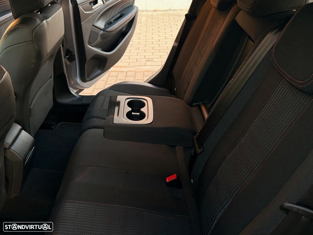 Peugeot 308 1.2 PureTech GT Line EAT8 - 36