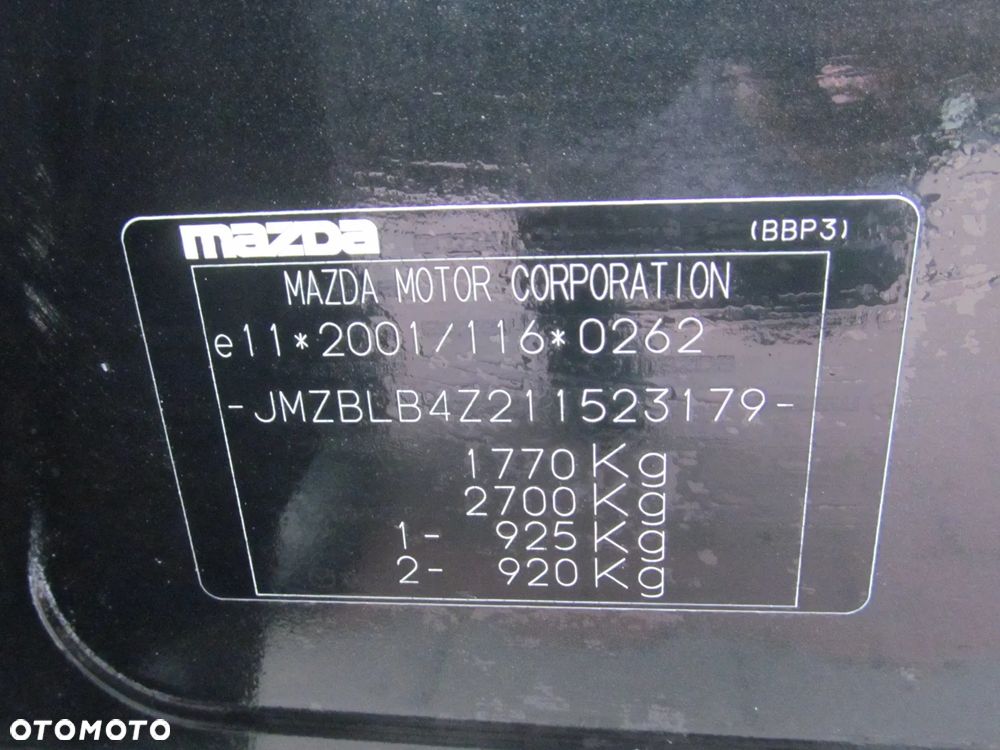 Mazda 3 1.6 Exclusive + - 14