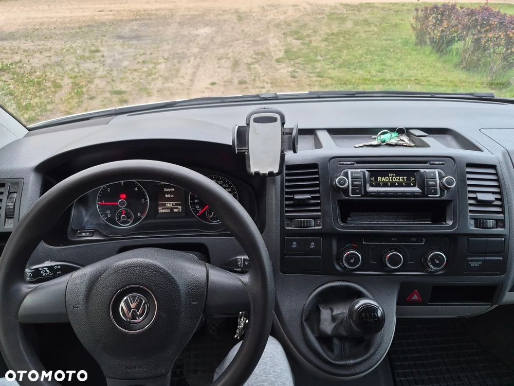 Volkswagen Transporter T5 - 3